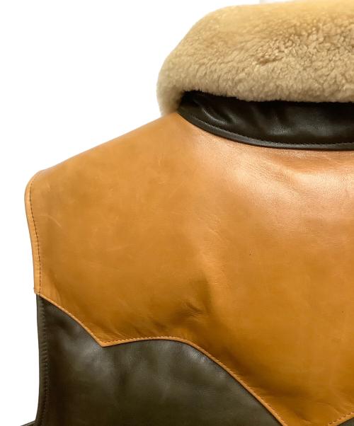 Y'2 leather（ワイツーレザー）Y'2 leather (ワイツーレザー) Y'2 LEATHER　オリーブキャメル　ダウンベスト オリーブキャメル サイズ:SIZE 44の古着・服飾アイテム