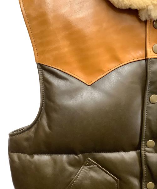 Y'2 leather（ワイツーレザー）Y'2 leather (ワイツーレザー) Y'2 LEATHER　オリーブキャメル　ダウンベスト オリーブキャメル サイズ:SIZE 44の古着・服飾アイテム