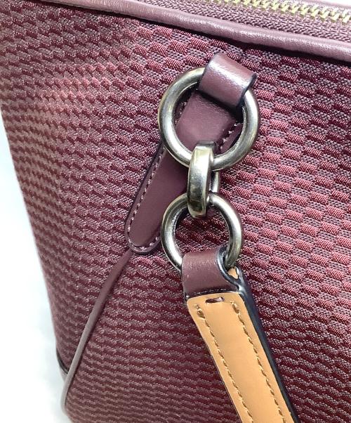 COACH（コーチ）COACH (コーチ) COACH　エヴァフォーン　	クロボディ　ショルダーバッグ ベージュの古着・服飾アイテム