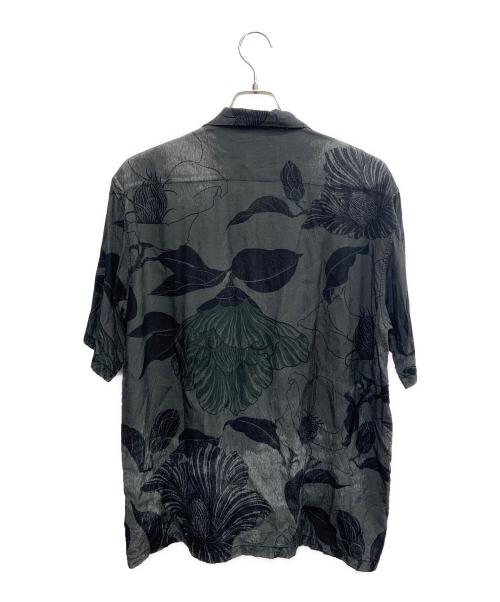 BUDSPOOL（バッズプール）BUDSPOOL (バッズプール) Gakkin (ガッキン) BUDSPOOL×GAKKIN　廻り花 HAWAIIAN SHIRT　半袖シャツ グレー サイズ:SIZE Lの古着・服飾アイテム