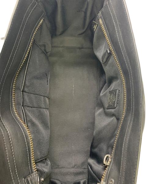 COACH（コーチ）COACH (コーチ) COACH　	スワッガー　ブラック　ハンドバッグ ブラックの古着・服飾アイテム