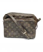 LOUIS VUITTONルイ ヴィトン）の古着「LOUIS VUITTON　モノグラム　旧ナイル　ショルダーバッグ」｜ブラウン