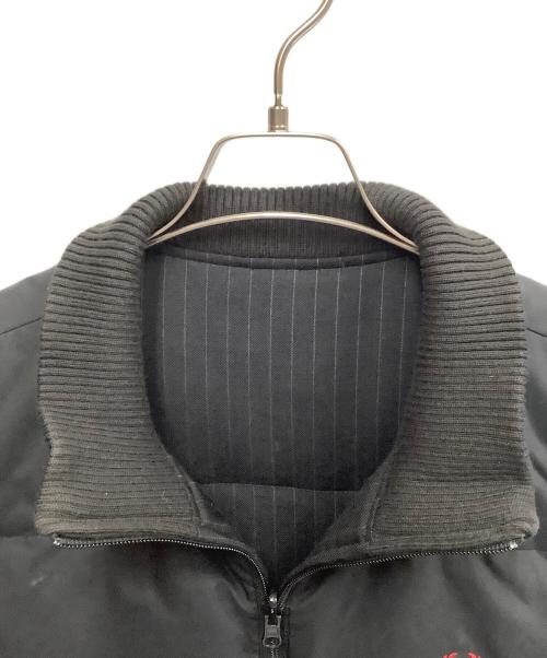 FRED PERRY（フレッドペリー）FRED PERRY (フレッドペリー) FRED PERRY　	ブラック　ダウンベスト ブラック サイズ:SIZE Lの古着・服飾アイテム
