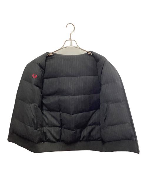 FRED PERRY（フレッドペリー）FRED PERRY (フレッドペリー) FRED PERRY　	ブラック　ダウンベスト ブラック サイズ:SIZE Lの古着・服飾アイテム
