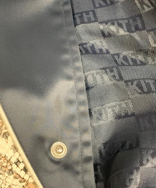 KITH（キス）KITH (キス) KITH　ネイビー　ヤンキース　コーチジャケット ネイビー サイズ:SIZE Mの古着・服飾アイテム