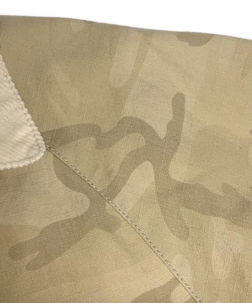 Barbour（バブアー）Barbour (バブアー) Barbour ベージュ カモフラージュ柄 フビデイル ーデッドジャケット ベージュ サイズ:SIZE Lの古着・服飾アイテム