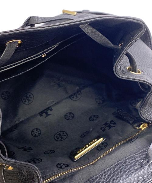 TORY BURCH（トリーバーチ）TORY BURCH (トリーバーチ) TORY BURCH　ブラック　リュック ブラックの古着・服飾アイテム