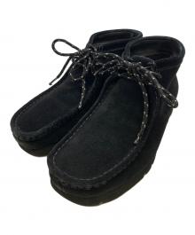 CLARKS（クラークス）の古着「ワラビーブーツ」｜ブラック