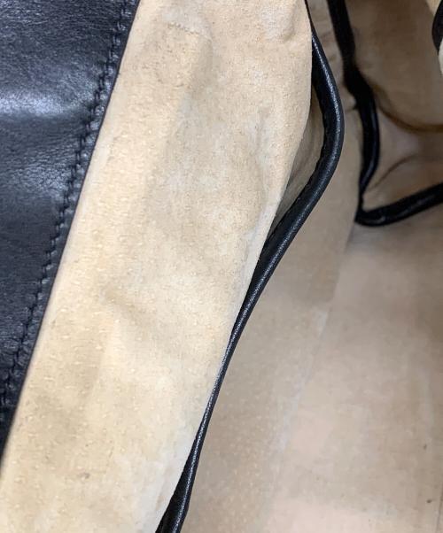 PRADA（プラダ）PRADA (プラダ) PRADA　	ブラック　レザートートバッグ ブラックの古着・服飾アイテム