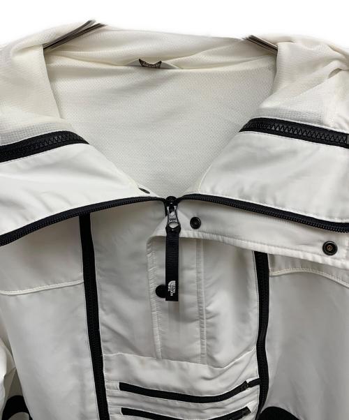 THE NORTH FACE（ザ ノース フェイス）THE NORTH FACE (ザ ノース フェイス) THE NORTH FACE　アノラックパーカー ホワイト サイズ:SIZE 2XLの古着・服飾アイテム