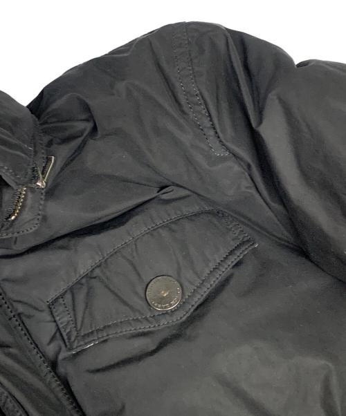 BURBERRY BLACK LABEL（バーバリーブラックレーベル）BURBERRY BLACK LABEL (バーバリーブラックレーベル) BURBERRY BLACK LABEL　ブラック　ダウンジャケット ブラック サイズ:SIZE Lの古着・服飾アイテム