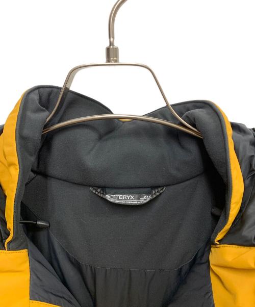 ARC'TERYX（アークテリクス）ARC'TERYX (アークテリクス) ARC'TERYX　イエロー　コダ ジャケット　ダウンジャケット イエロー サイズ:SIZE XSの古着・服飾アイテム
