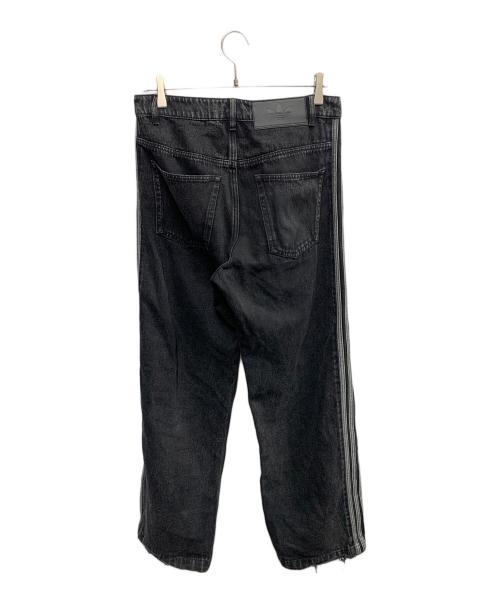 adidas（アディダス）adidas (アディダス) adidas　ブラック　ファイヤー バード パンツ　デニムパンツ ブラック サイズ:SIZE 32の古着・服飾アイテム