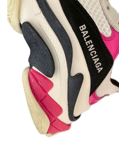 BALENCIAGA（バレンシアガ）BALENCIAGA (バレンシアガ) トリプルS ホワイト×ピンク サイズ:US/6の古着・服飾アイテム