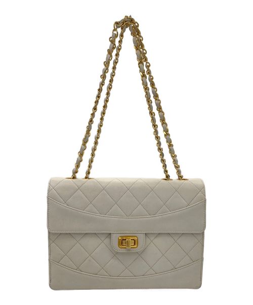 CHANEL（シャネル）CHANEL (シャネル) ダブルチェーンショルダーバッグ ホワイトの古着・服飾アイテム