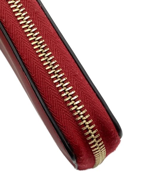 GUCCI（グッチ）GUCCI (グッチ) ラウンドファスナー財布 レッドの古着・服飾アイテム
