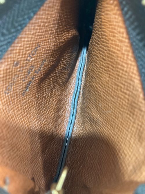 LOUIS VUITTON（ルイ ヴィトン）LOUIS VUITTON (ルイ ヴィトン) ポシェット・クレ ブラウンの古着・服飾アイテム