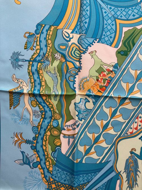 HERMES（エルメス）HERMES (エルメス) Les Printemps de Thera / ラテの春 スカイブルーの古着・服飾アイテム