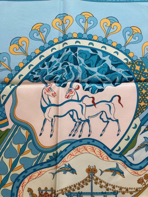 HERMES（エルメス）HERMES (エルメス) Les Printemps de Thera / ラテの春 スカイブルーの古着・服飾アイテム