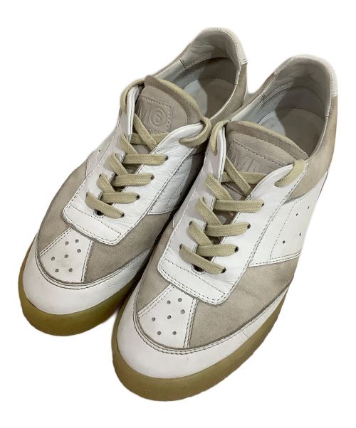 MM6 Maison Margiela（エムエムシックスメゾンマルジェラ）MM6 Maison Margiela (エムエムシックス メゾンマルジェラ) ローカットスニーカー ベージュ×ホワイト サイズ:24cmの古着・服飾アイテム