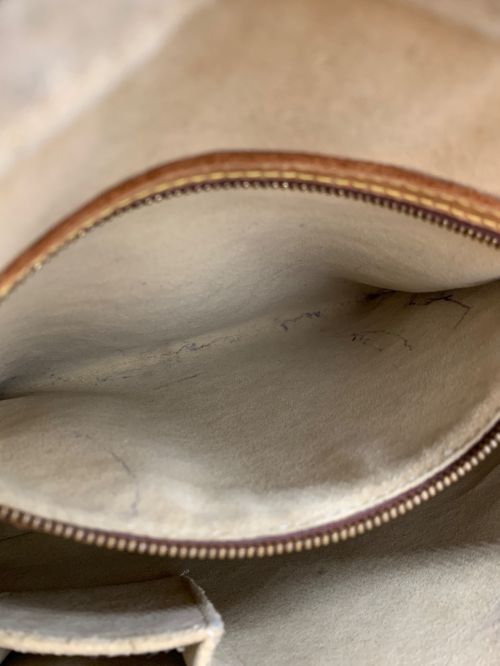 LOUIS VUITTON（ルイ ヴィトン）LOUIS VUITTON (ルイ ヴィトン) ルーピングGM ブラウン サイズ:GMの古着・服飾アイテム