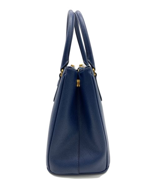 PRADA（プラダ）PRADA (プラダ) ガレリア サフィアーノレザー ミディアムバッグ ブルーの古着・服飾アイテム
