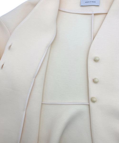 Adam et Rope（アダム エ ロペ）Adam et Rope (アダム エ ロペ) ペプラムダンボールカーディガン アイボリー サイズ:Fの古着・服飾アイテム