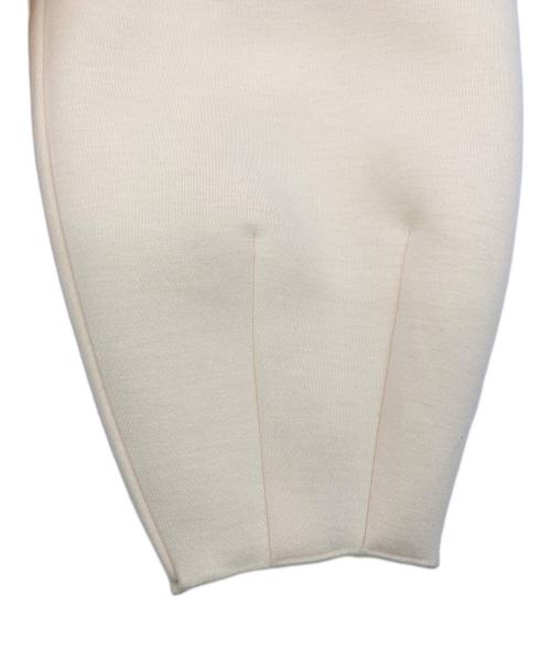 Adam et Rope（アダム エ ロペ）Adam et Rope (アダム エ ロペ) ペプラムダンボールカーディガン アイボリー サイズ:Fの古着・服飾アイテム