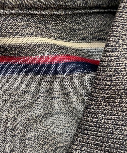 CELINE（セリーヌ）CELINE (セリーヌ) 長袖ポロシャツ グレー×レッド サイズ:Lの古着・服飾アイテム