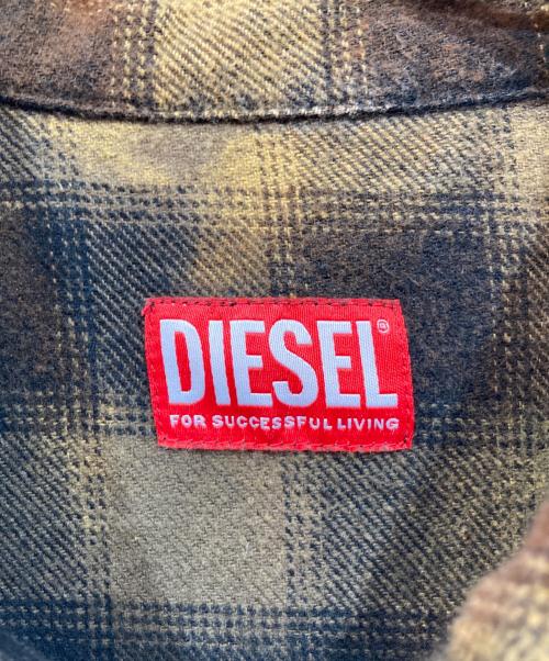 DIESEL（ディーゼル）DIESEL (ディーゼル) グラデーションチェックネルシャツ ブラウン サイズ:48の古着・服飾アイテム