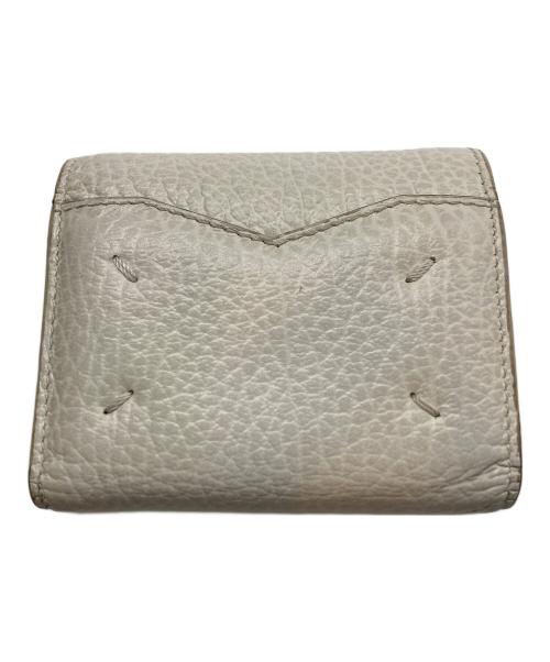 Maison Margiela（メゾンマルジェラ）Maison Margiela (メゾンマルジェラ) 3つ折り財布 ベージュの古着・服飾アイテム