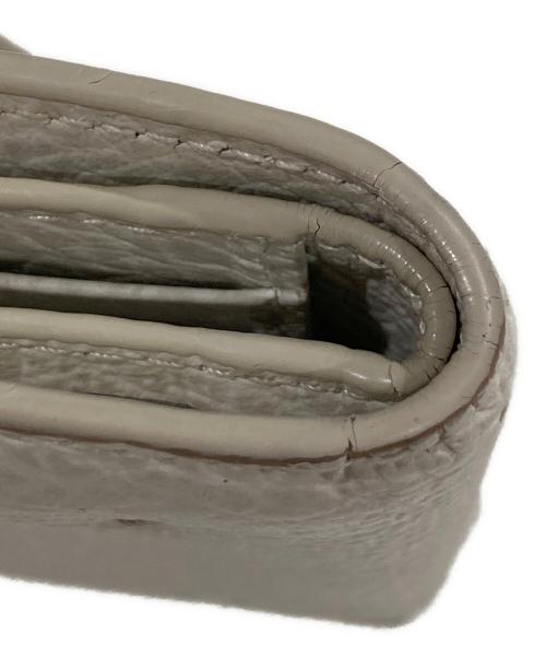 Maison Margiela（メゾンマルジェラ）Maison Margiela (メゾンマルジェラ) 3つ折り財布 ベージュの古着・服飾アイテム