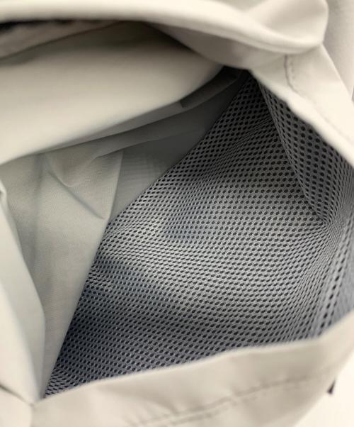 HELLY HANSEN（ヘリーハンセン）HELLY HANSEN (ヘリーハンセン) レイネライトジャケット グレー サイズ:XL 未使用品の古着・服飾アイテム