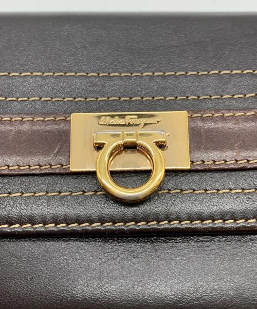 Salvatore Ferragamo（サルヴァトーレ フェラガモ）Salvatore Ferragamo (サルヴァトーレ フェラガモ) 長財布 ダークブラウンの古着・服飾アイテム
