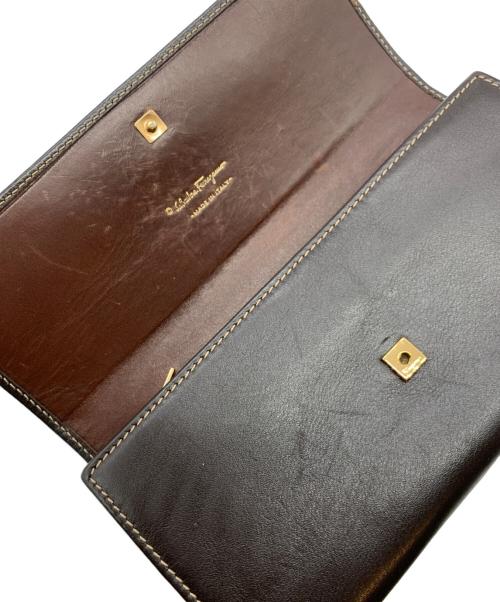 Salvatore Ferragamo（サルヴァトーレ フェラガモ）Salvatore Ferragamo (サルヴァトーレ フェラガモ) 長財布 ダークブラウンの古着・服飾アイテム