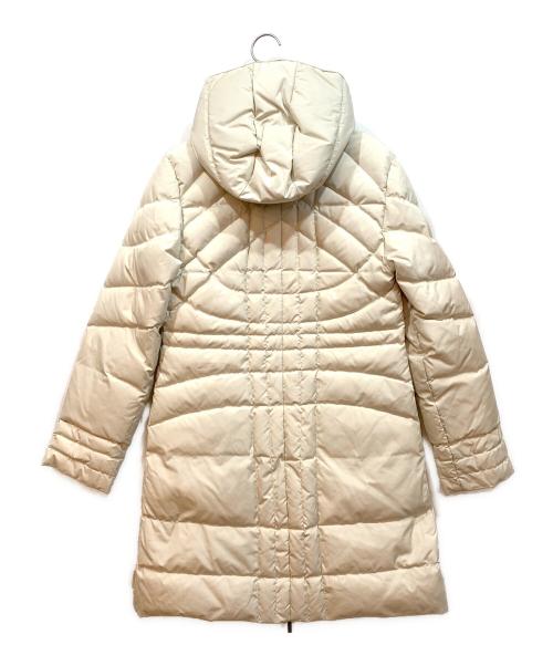 MONCLER（モンクレール）MONCLER (モンクレール) ダウンコート ホワイトの古着・服飾アイテム