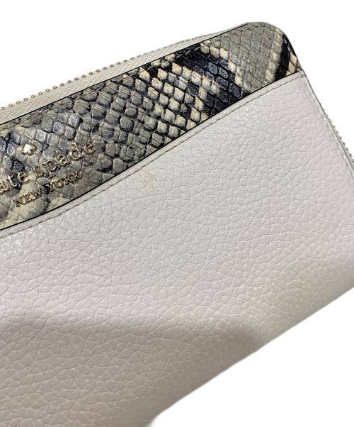 Kate Spade（ケイトスペード）Kate Spade (ケイトスペード) 長財布 アイボリーの古着・服飾アイテム