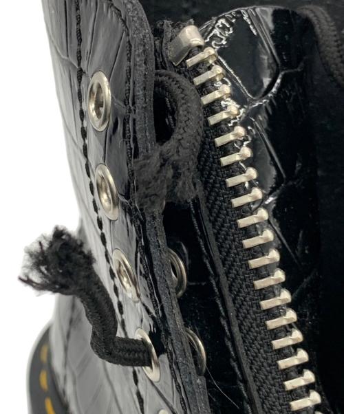 Dr.Martens（ドクターマーチン）Dr.Martens (ドクターマーチン) クロコダイル調コンバットブーツ ブラック サイズ:US6の古着・服飾アイテム