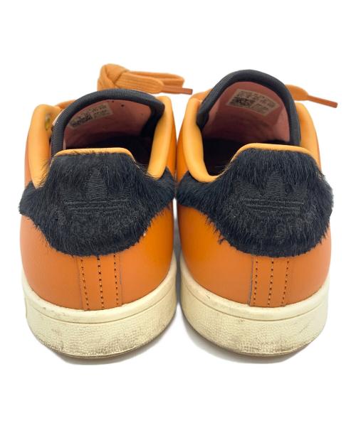 adidas（アディダス）adidas (アディダス) STANSMITH ライオンキング スカー ブラウン×ブラック サイズ:22.5の古着・服飾アイテム