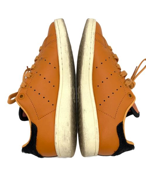 adidas（アディダス）adidas (アディダス) STANSMITH ライオンキング スカー ブラウン×ブラック サイズ:22.5の古着・服飾アイテム