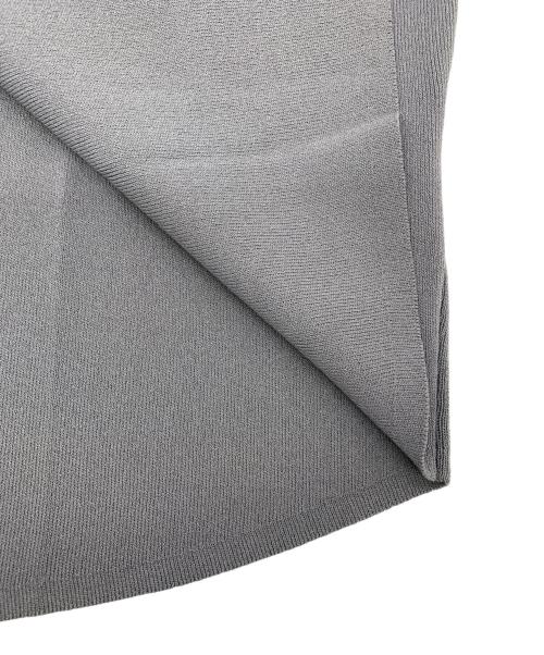 CLOVE（クローブ）CLOVE (クローブ) ノースリーブニット グレー サイズ:38、9号 未使用品の古着・服飾アイテム