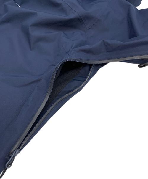 MAMMUT（マムート）MAMMUT (マムート) アヤコ プロ 2.0 ハードシェル フーデッド ジャケット ネイビー サイズ:L 未使用品の古着・服飾アイテム