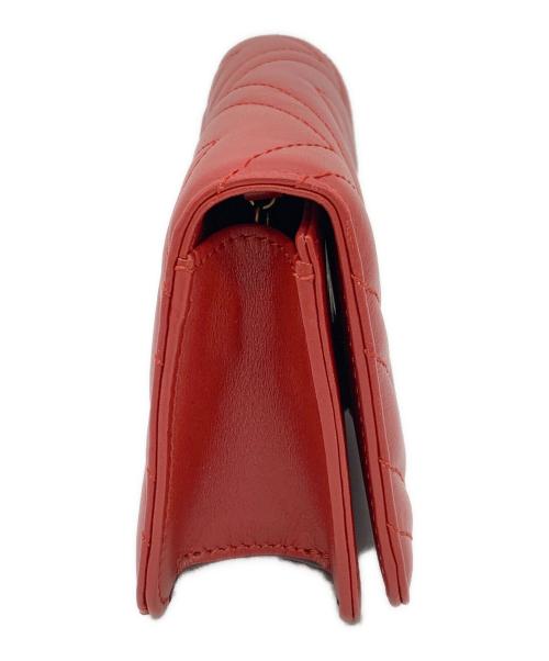 GUCCI（グッチ）GUCCI (グッチ) チェーンショルダーバッグ レッドの古着・服飾アイテム