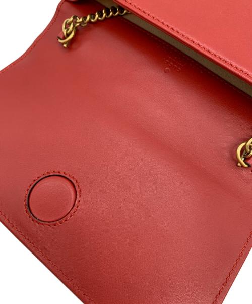 GUCCI（グッチ）GUCCI (グッチ) チェーンショルダーバッグ レッドの古着・服飾アイテム