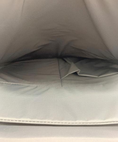 MYSTERY RANCH（ミステリーランチ）MYSTERY RANCH (ミステリーランチ) Rip Ruck24 / リップラック24 グレー 未使用品の古着・服飾アイテム