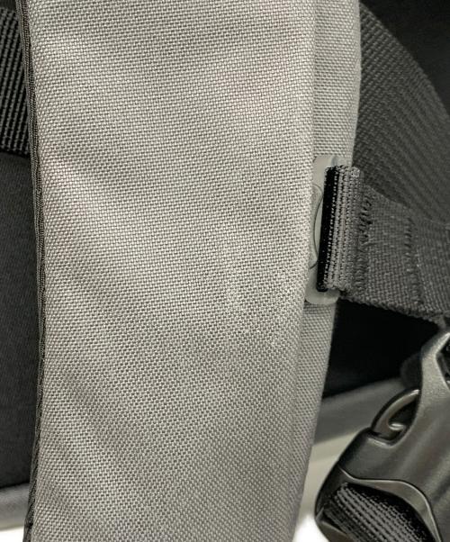 MYSTERY RANCH（ミステリーランチ）MYSTERY RANCH (ミステリーランチ) Rip Ruck24 / リップラック24 グレー 未使用品の古着・服飾アイテム