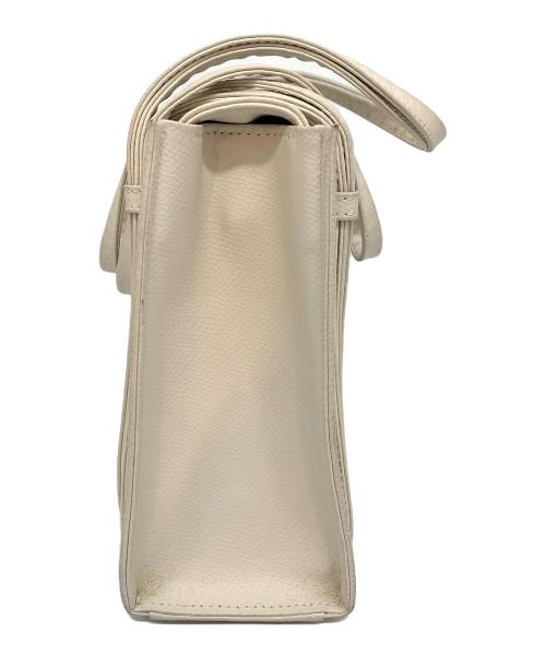 MCM（エムシーエム）MCM (エムシーエム) ハンドバッグ ベージュの古着・服飾アイテム