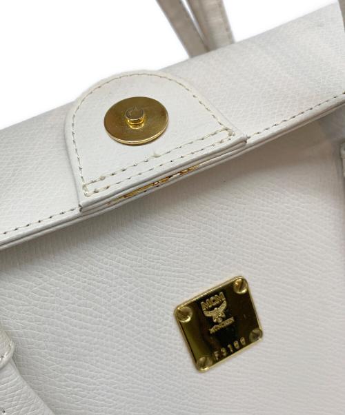 MCM（エムシーエム）MCM (エムシーエム) ハンドバッグ ベージュの古着・服飾アイテム