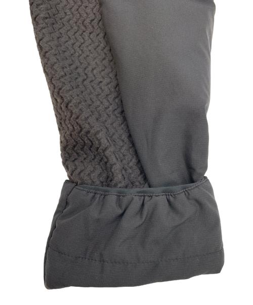 Patagonia（パタゴニア）Patagonia (パタゴニア) ナノエアライトハイブリッドフーディ ブラック サイズ:Lの古着・服飾アイテム