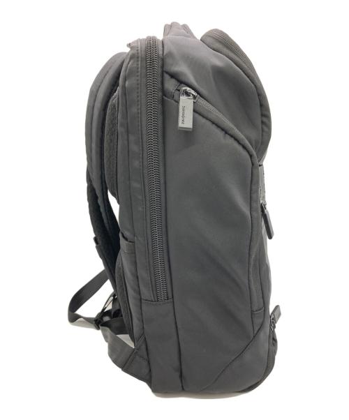 Samsonite（サムソナイト）Samsonite (サムソナイト) ヴァンガードスリムデイパック ブラックの古着・服飾アイテム